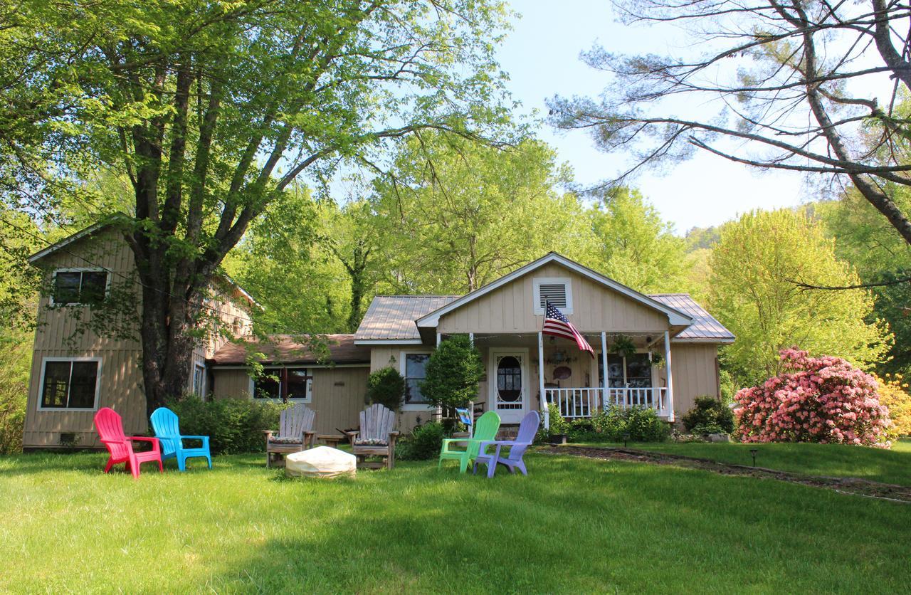 Henson Cove Place Bed And Breakfast W/Cabin Hiawassee Exterior photo